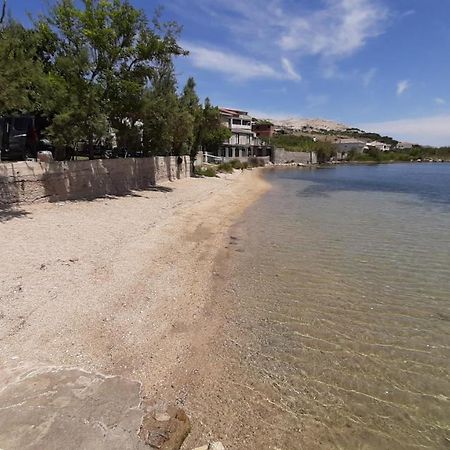 Camp Pere Hotel Паг Екстериор снимка